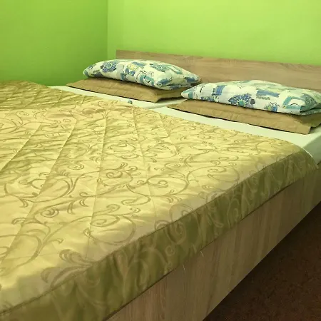 Arato Bed and Breakfast Βουδαπέστη